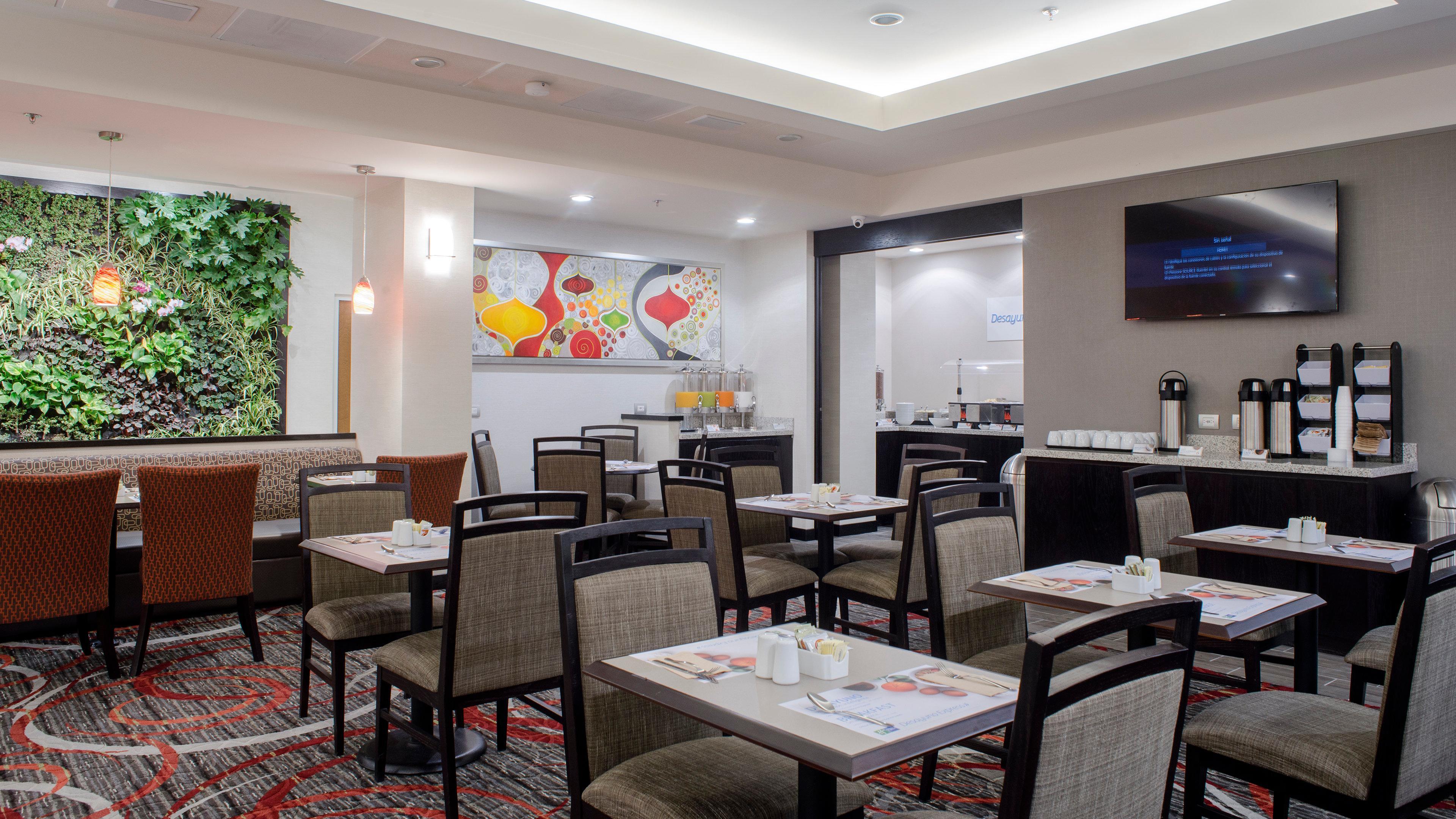 Holiday Inn Express & Suites Chihuahua Juventud By Ihg Bagian luar foto