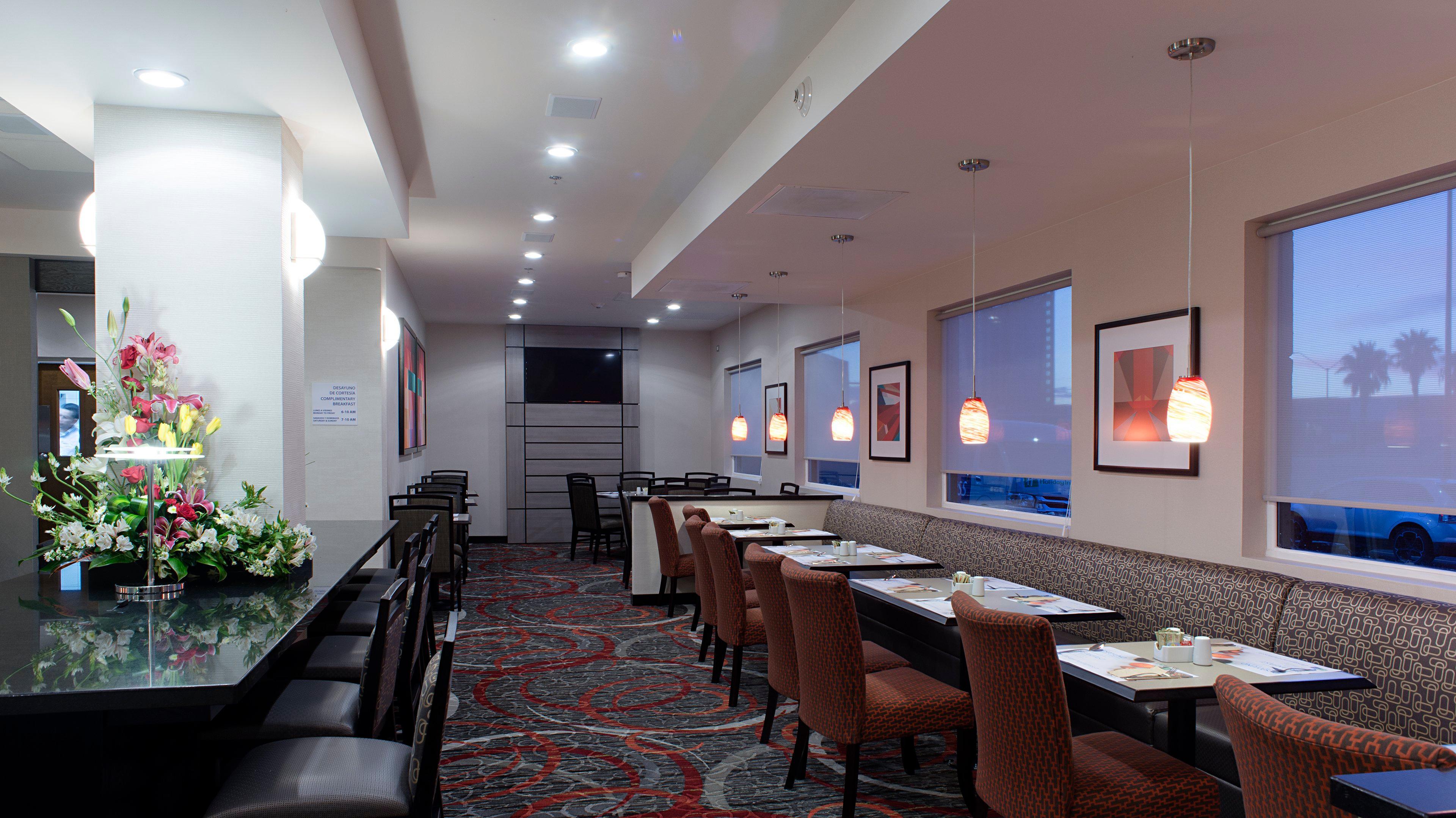 Holiday Inn Express & Suites Chihuahua Juventud By Ihg Bagian luar foto
