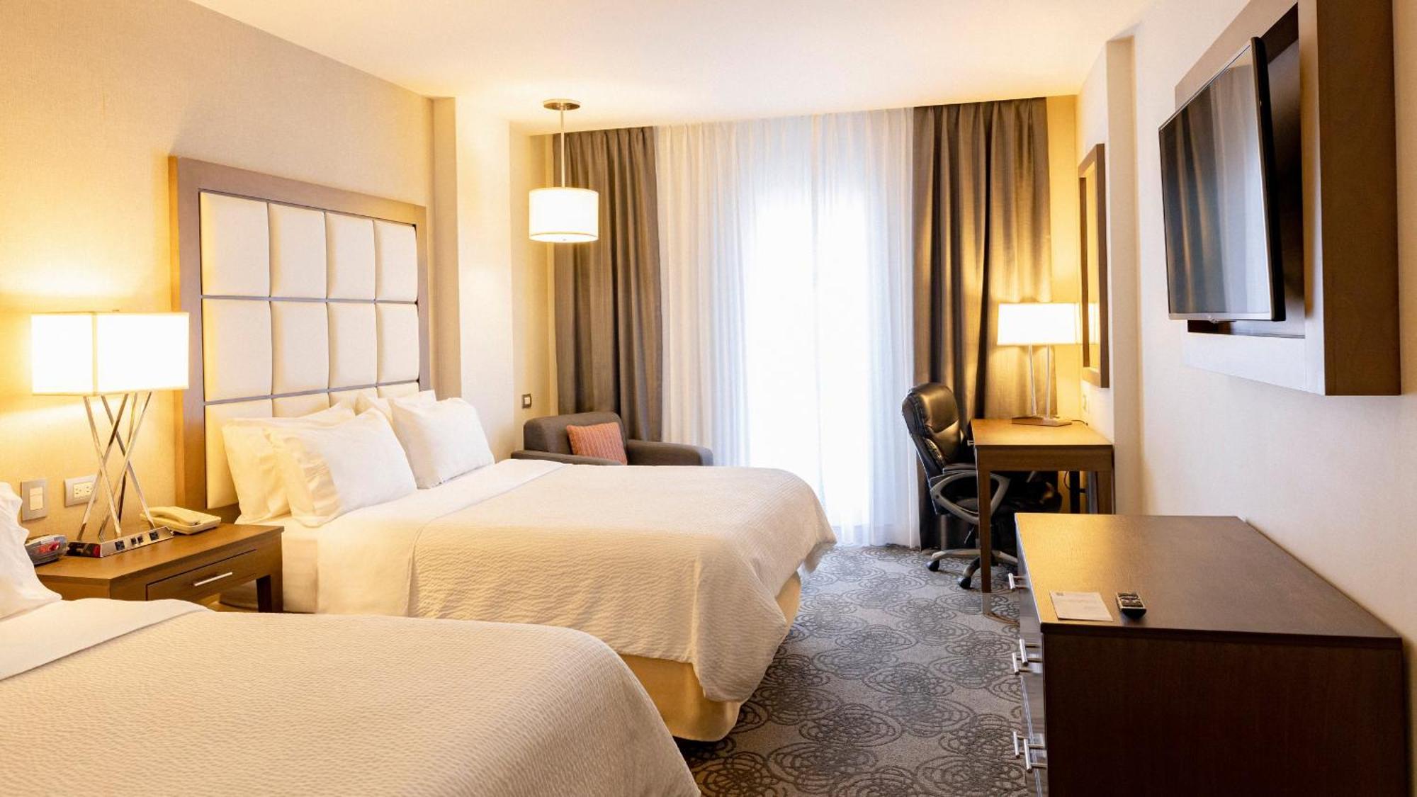 Holiday Inn Express & Suites Chihuahua Juventud By Ihg Bagian luar foto