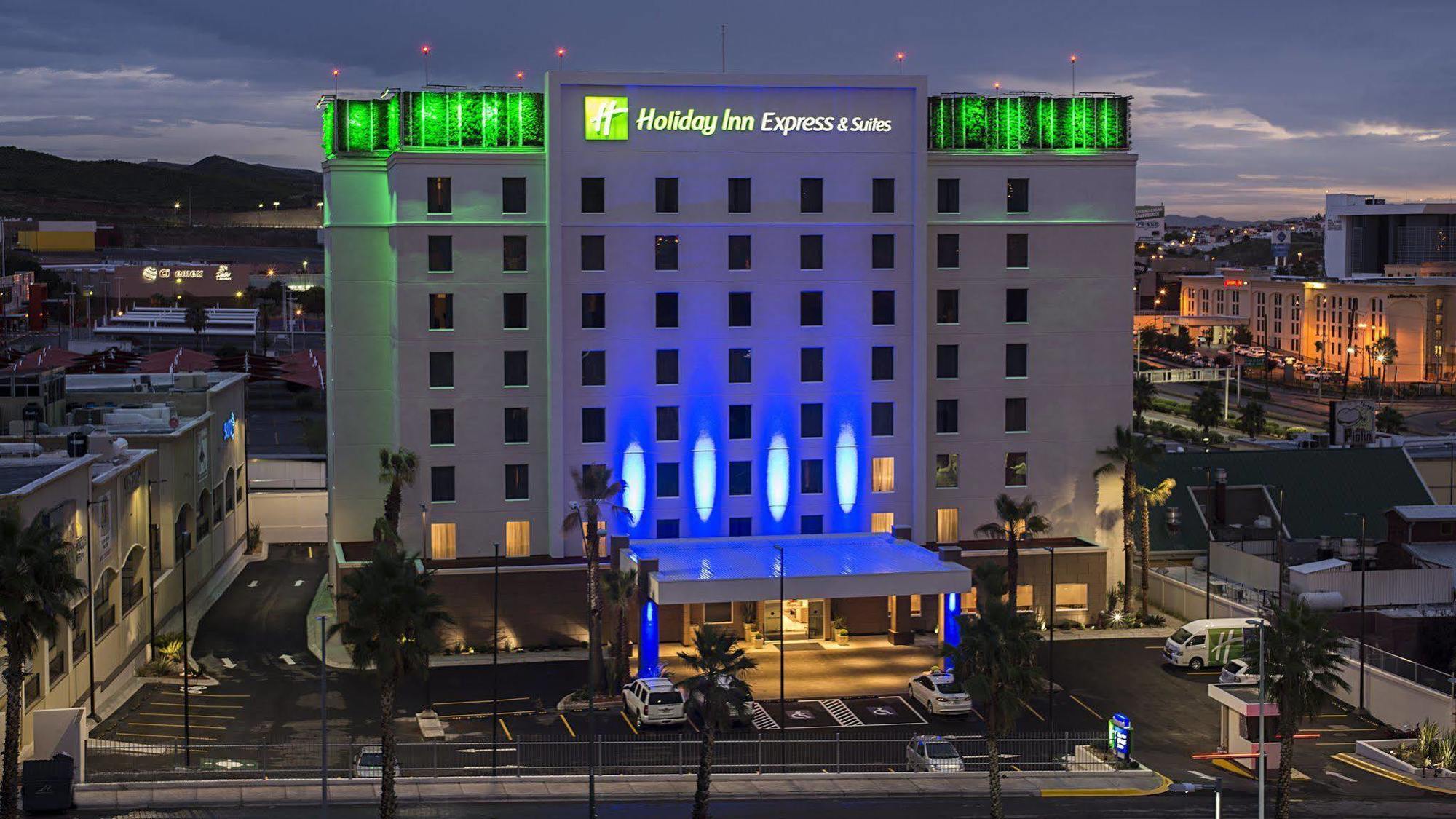 Holiday Inn Express & Suites Chihuahua Juventud By Ihg Bagian luar foto