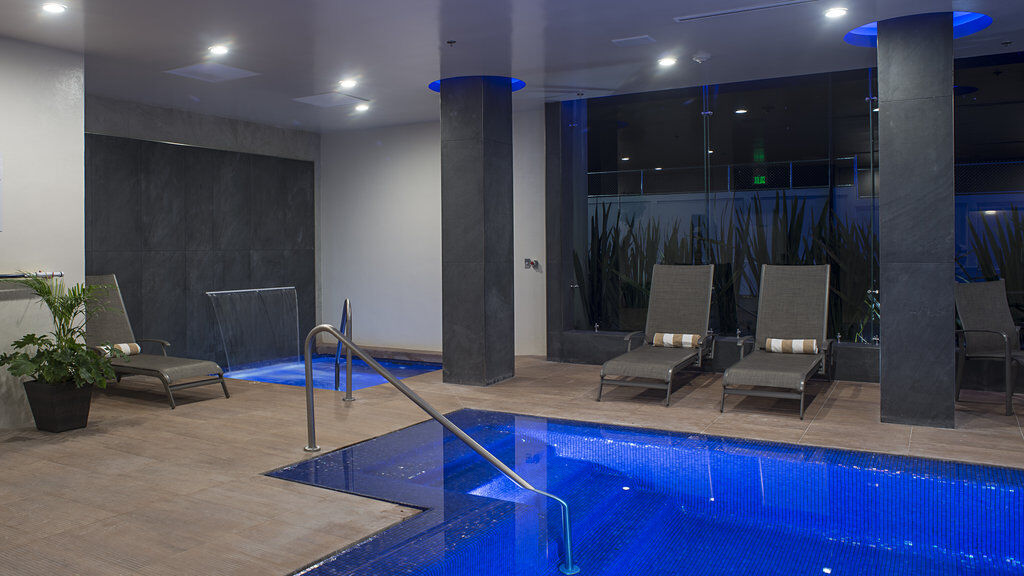 Holiday Inn Express & Suites Chihuahua Juventud By Ihg Bagian luar foto